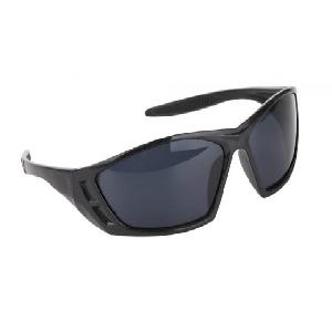 Eagle แว่นตาเชื่อม G4000 สีดำ#6 ทรงสปอร์ท เชื่อมที่ร่ม