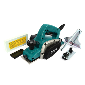 MAKITA เครื่อง M1902B กบไสไม้